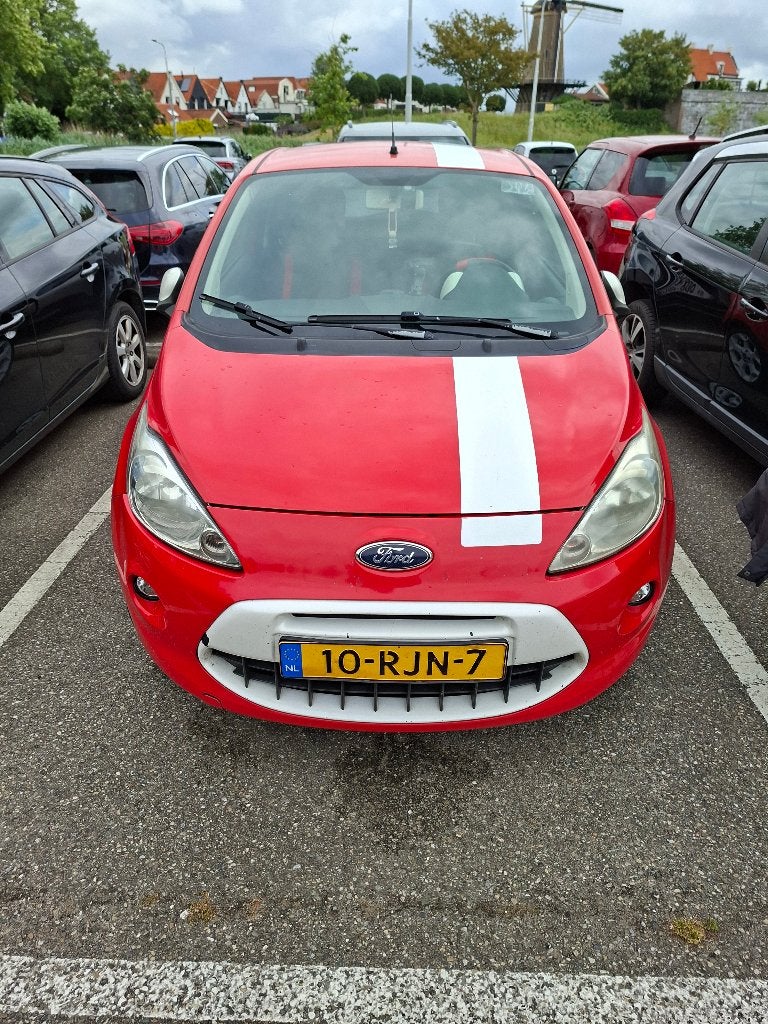 Ford Ka 1.2 69pk 2011 Rood, Voorwielaandrijving, 4 cilinders, 4 stoelen, Origineel Nederlands