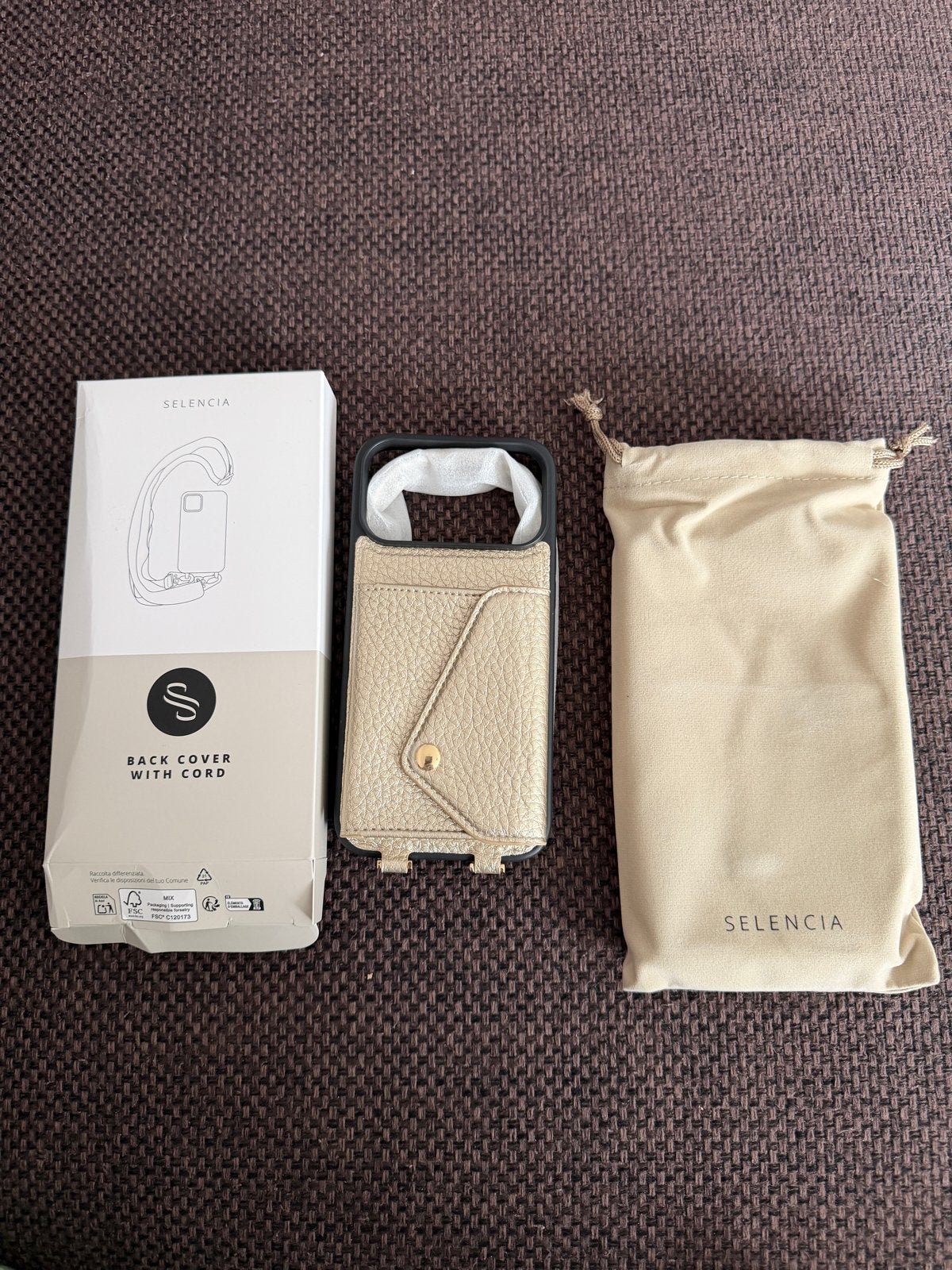 Selencia Back Cover met Koord voor iPhone 17 Pro Max, Telecommunicatie, IPhone 17, Met koord, Overige merken, Frontje of Cover