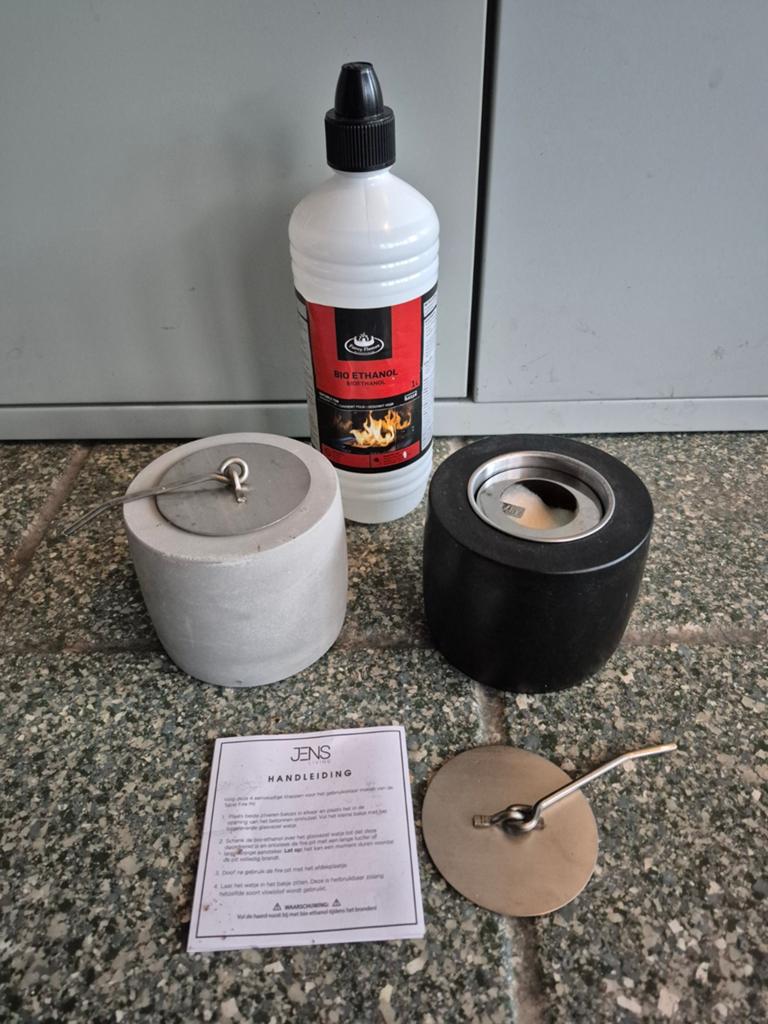 2 stuks JENS Living tafelhaard met fles bio ethanol, Huis en Inrichting, Haarden, Ophalen of Verzenden, Nieuw, Vrijstaande haard