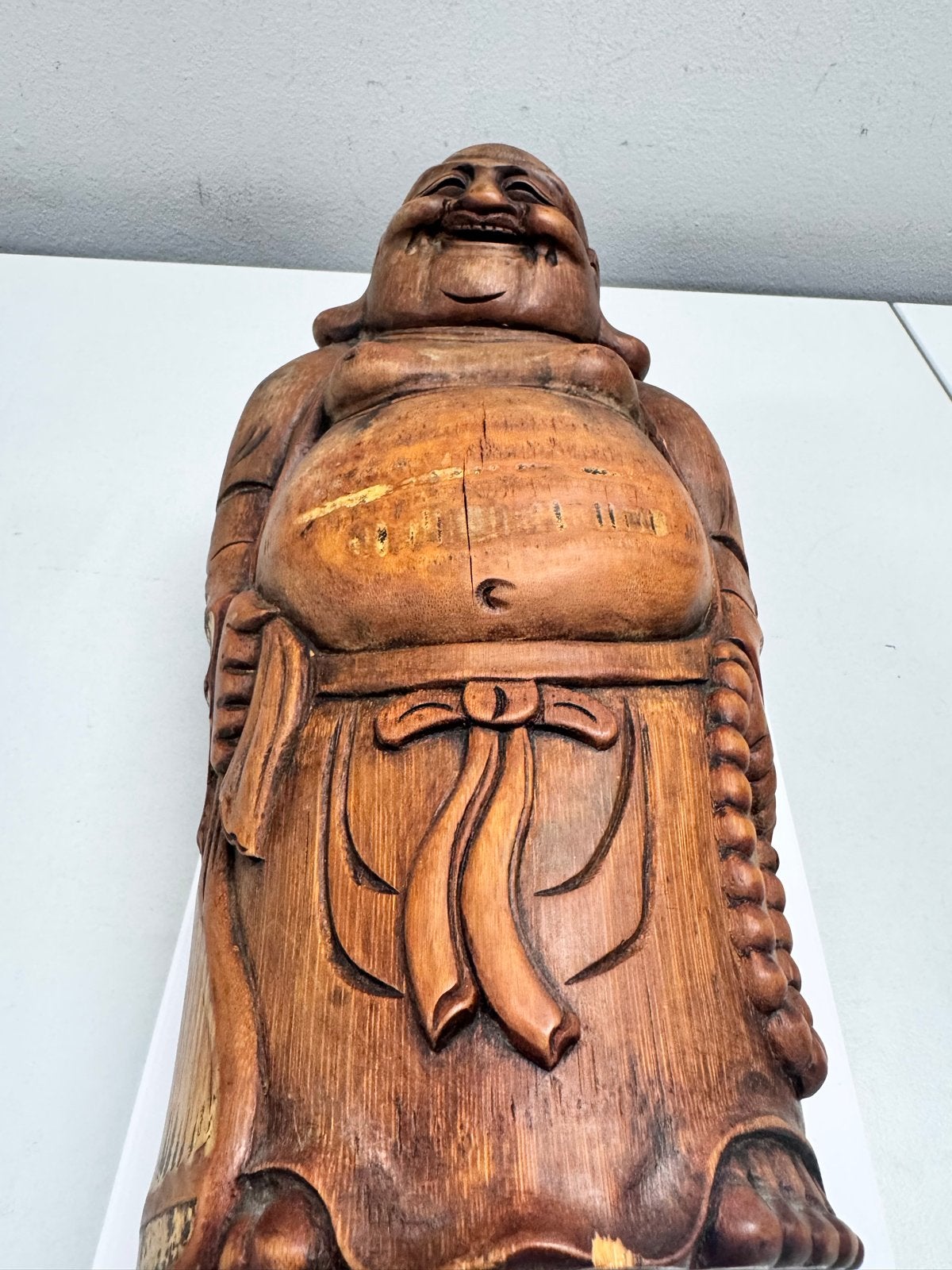 Vintage lachende Boeddha Hotei, handgesneden bamboe, Ophalen of Verzenden, Handgemaakt, 20 - 50 cm, Beeld