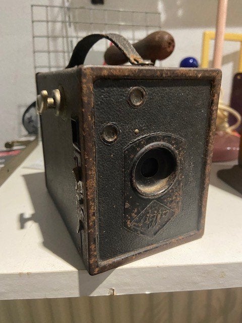 Vintage AGFA fotobox foto toestel plus diverse boekjes., Ophalen of Verzenden, 1940 tot 1960, Fototoestel