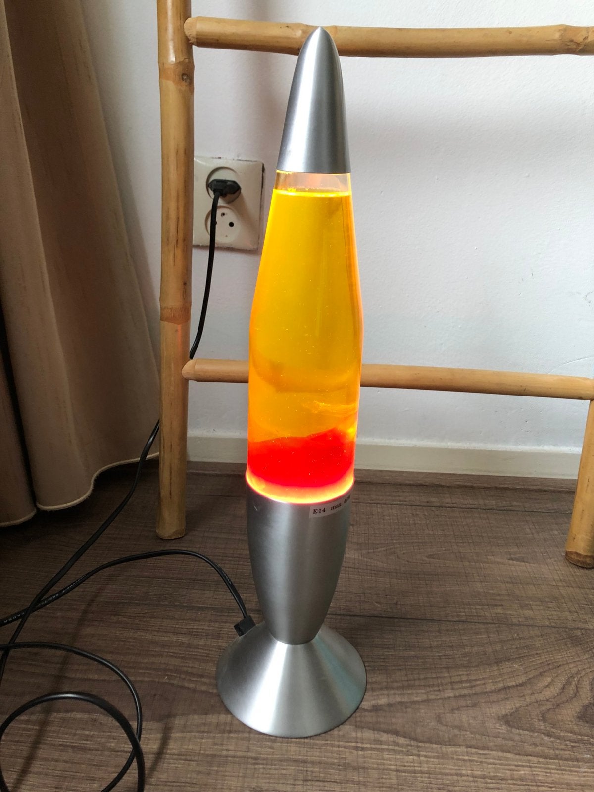 Lavalamp - tafellamp 45 cm, Huis en Inrichting, Ophalen of Verzenden, Zo goed als nieuw, Lavalamp