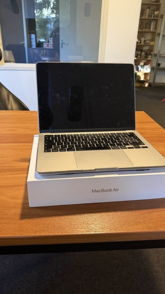 MacBook Air 13" M3 2024 | 8GB/256GB | Compleet in doos, Computers en Software, 256 GB, Qwerty, 8 GB, 13 inch