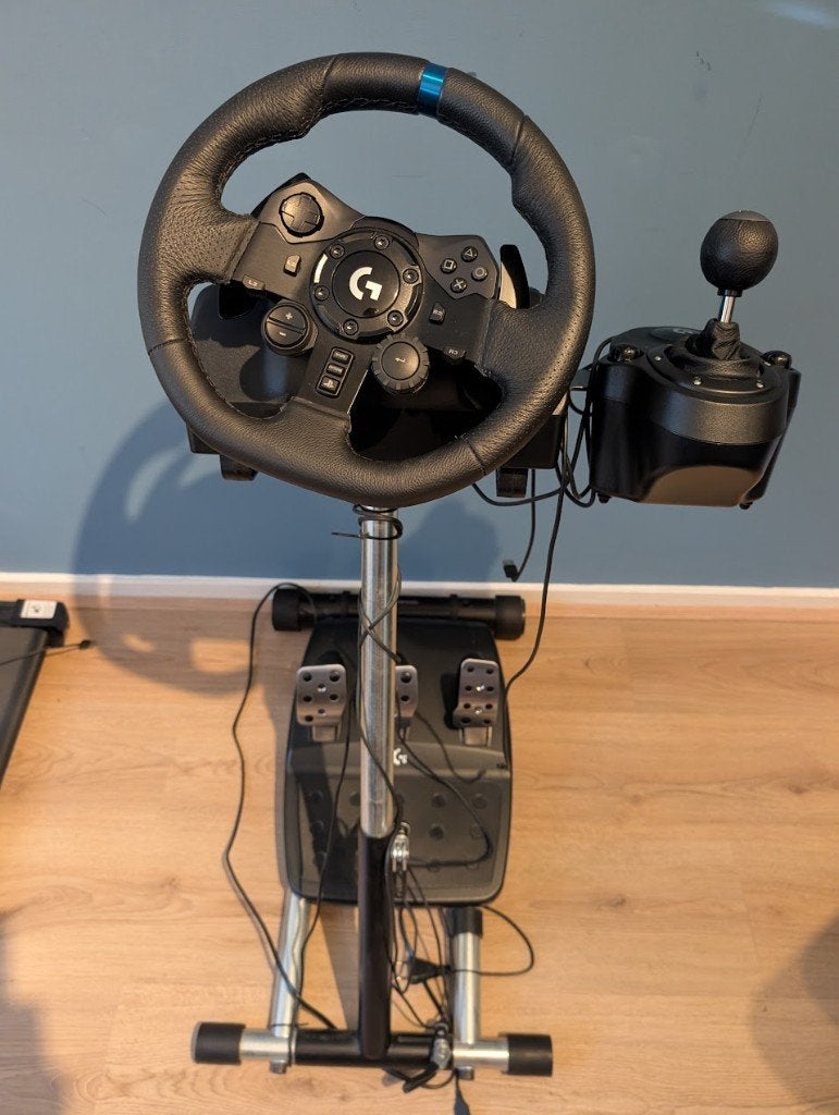 Logitech G923 + Shifter + Wheel Stand Pro | PS4 / PS5 / PC, Ophalen, Gebruikt, Stuur of Pedalen, PlayStation 4