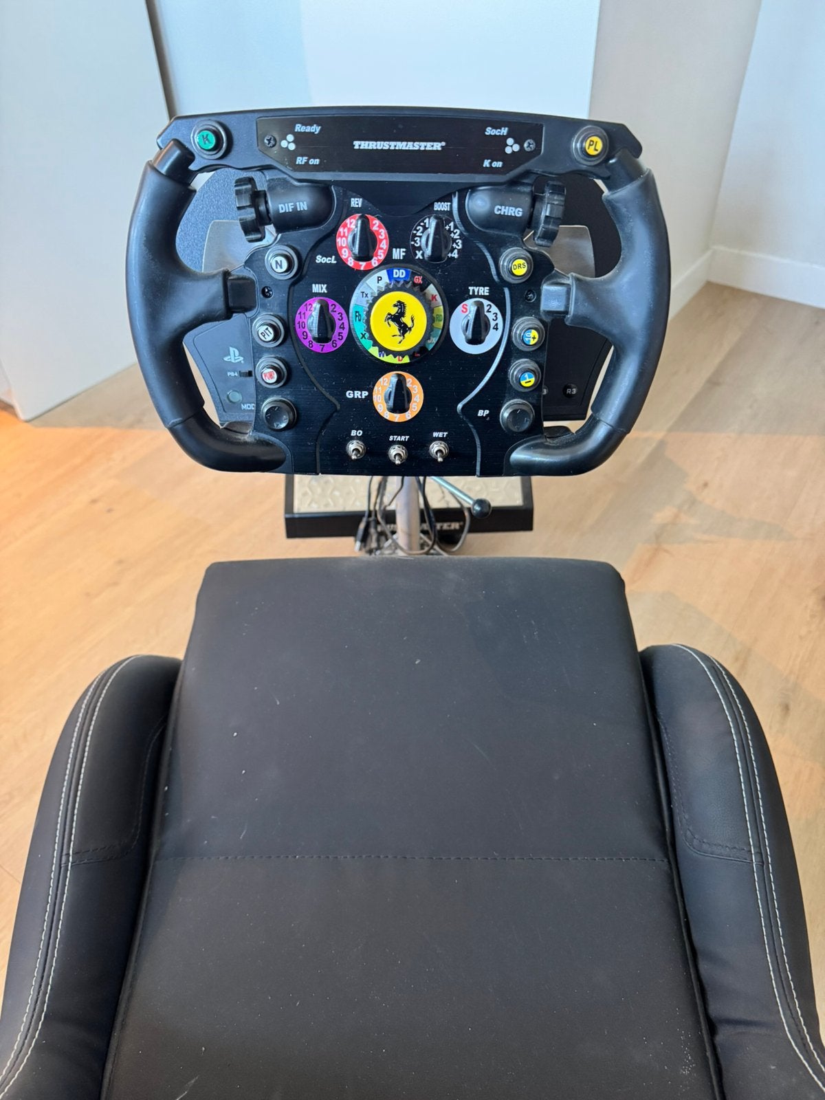Compete set: Playseat Evolution + Thrustmaster T300RS, Ophalen, Zo goed als nieuw
