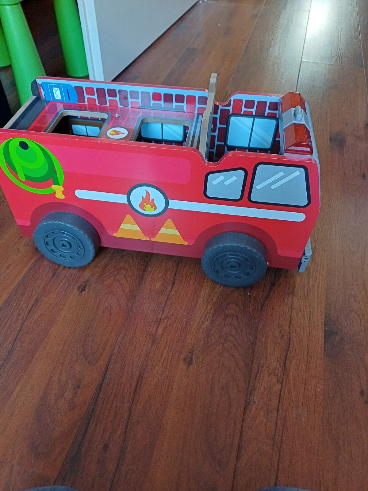 houten brandweer wagen, Ophalen