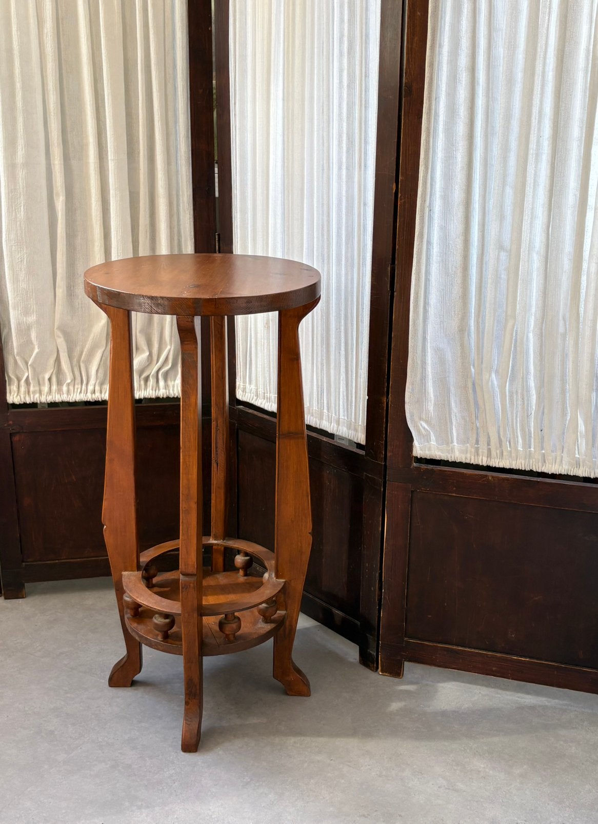Vintage   piedestal – Art Deco / Amsterdamse School stijl |, Antiek en Kunst, Antiek | Meubels | Tafels, Ophalen of Verzenden