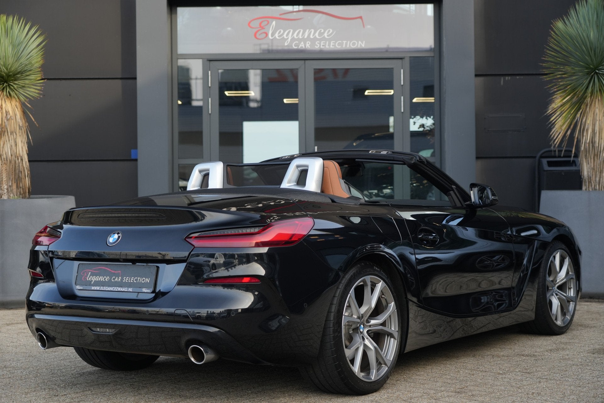 Foto 2 van BMW Z4 Roadster sDrive20i Sportline High Executive | 198PK |