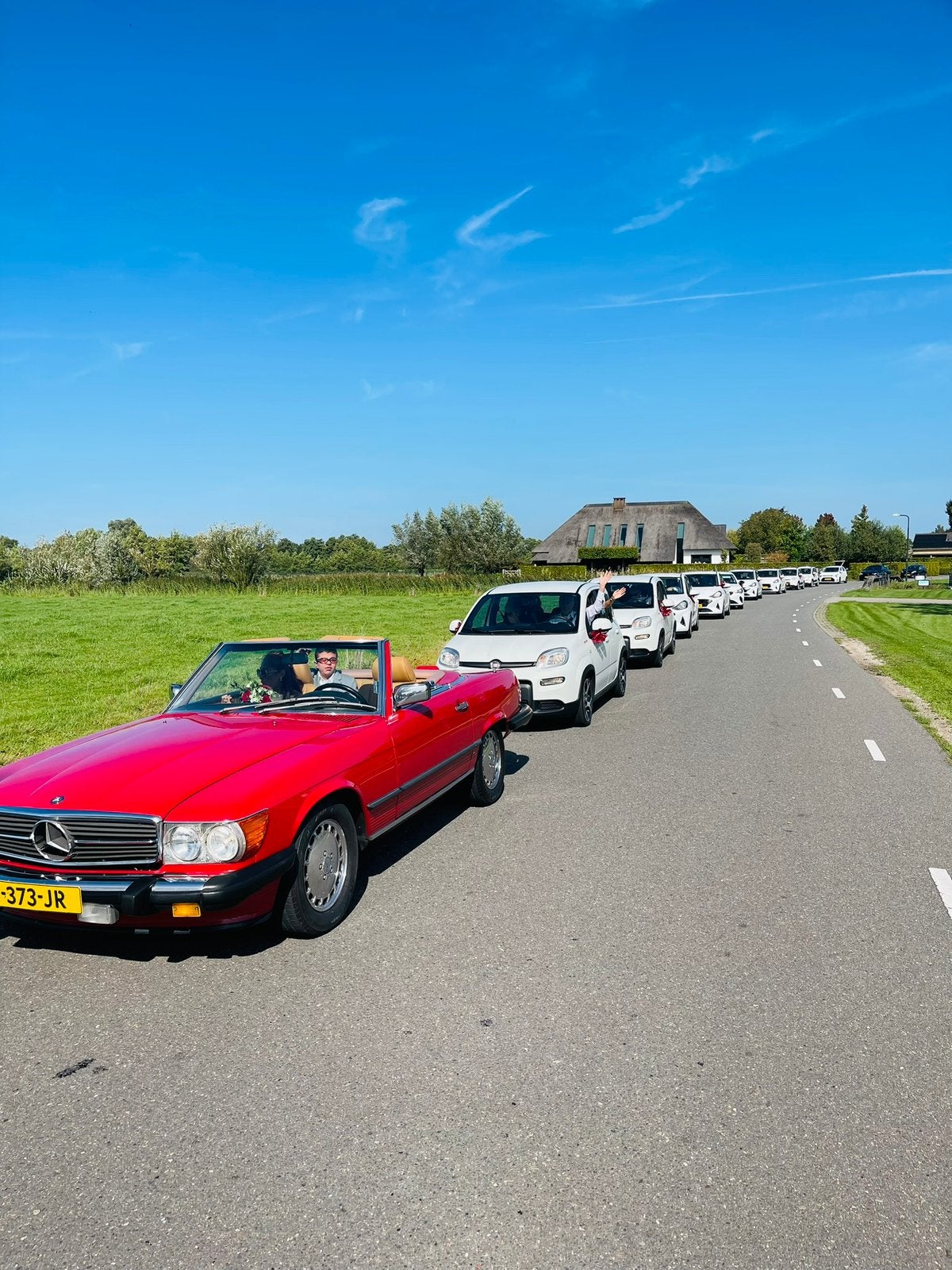 Klassieker Mercedes 560sl, foto 3