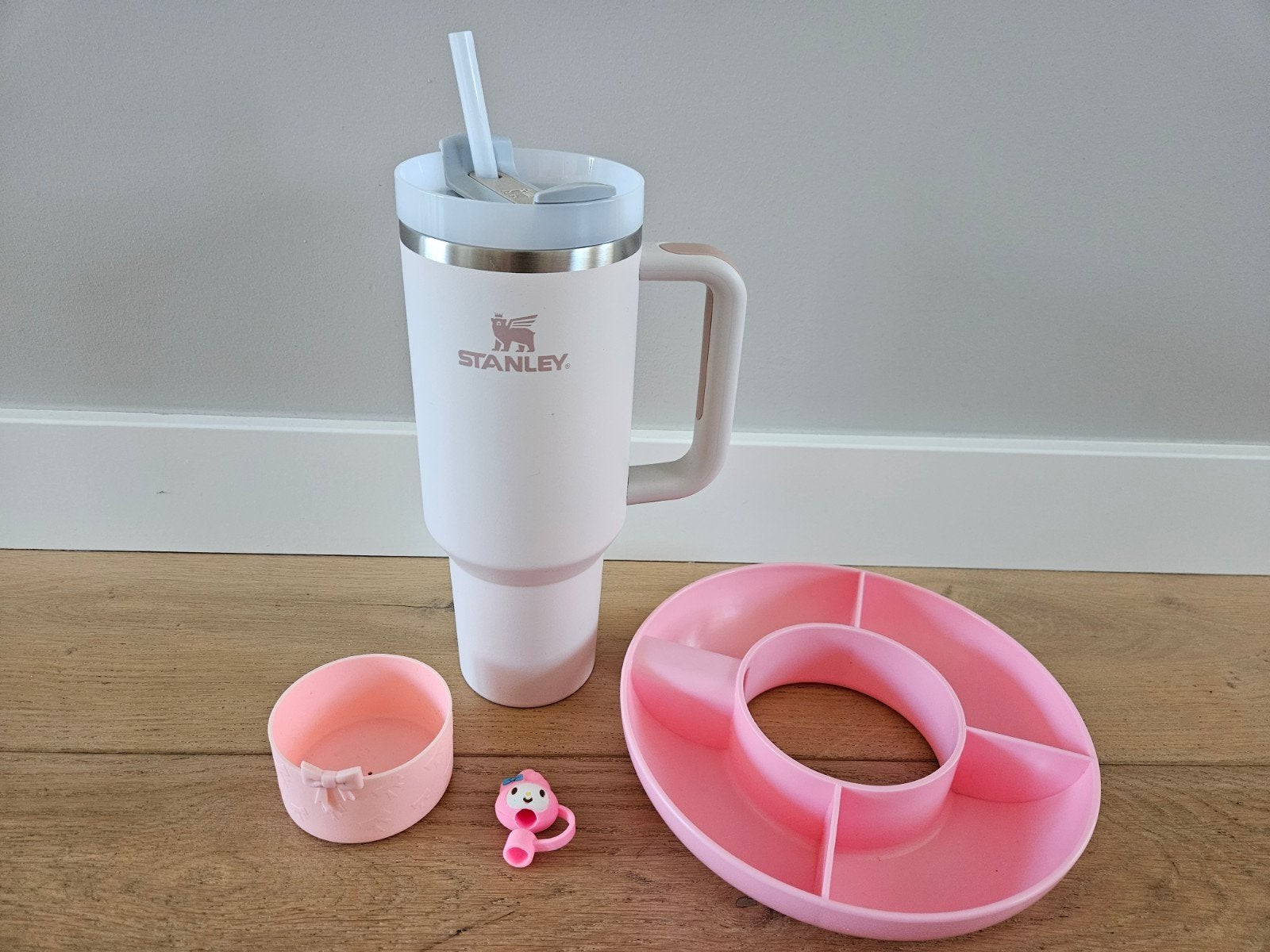 Roze Stanley 40oz/1,18L met accessoires
Gebruikt maar in goe, Ophalen of Verzenden, Gebruikt, Glas, Overige stijlen