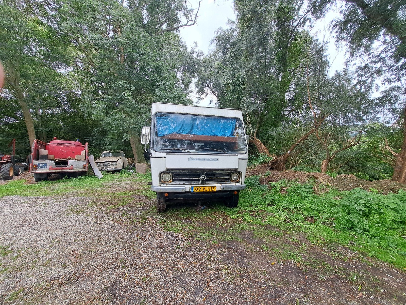 Klassieke camper voor restauratieproject, Caravans en Kamperen, Automaat, Chemisch toilet, Standaard zit, Alkoof