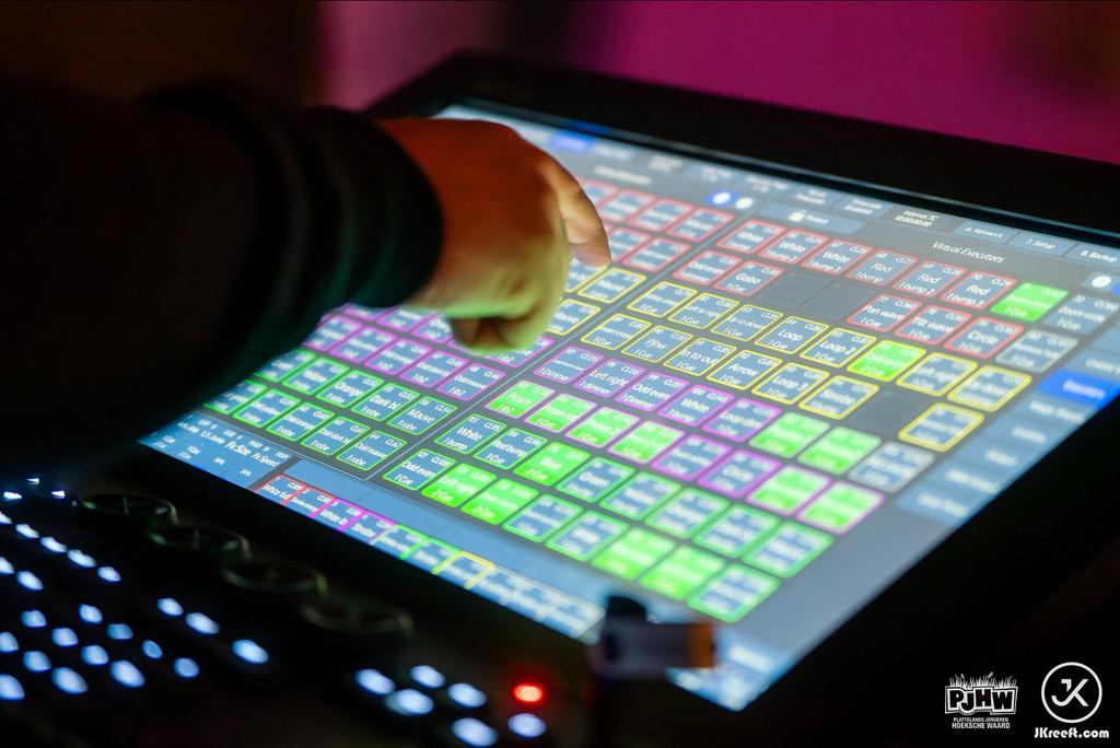 Infinity Chimp 300g2 Tourpack, Muziek en Instrumenten, Ophalen, Zo goed als nieuw, Licht