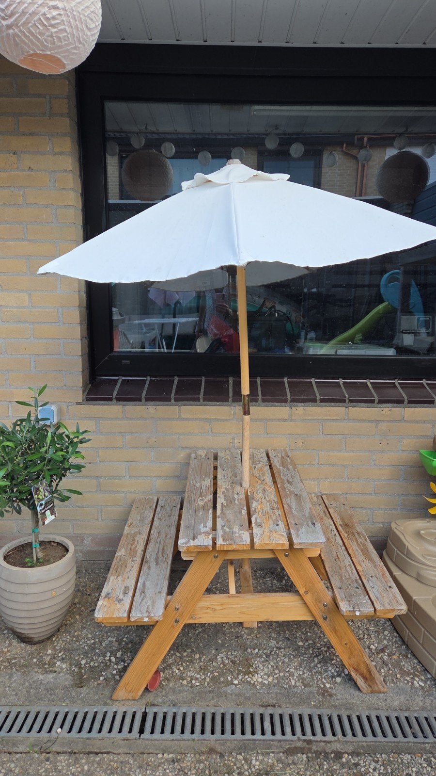Kinder picknicktafel met parasol, Tuin en Terras, Picknicktafels, Ophalen, Rechthoekig, Hout, Kinderpicknicktafel