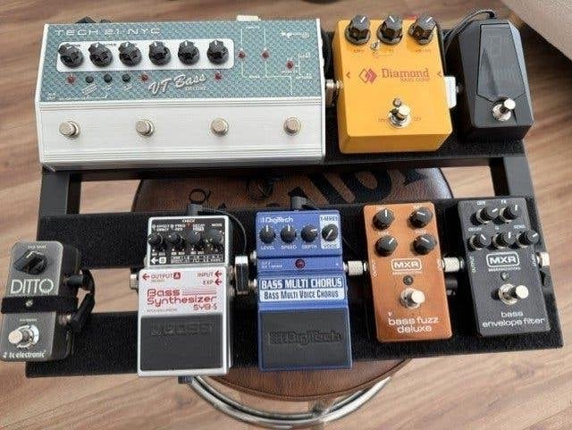 Professioneel compleet bass-pedalboard, Ophalen of Verzenden, Zo goed als nieuw, Elektrisch
