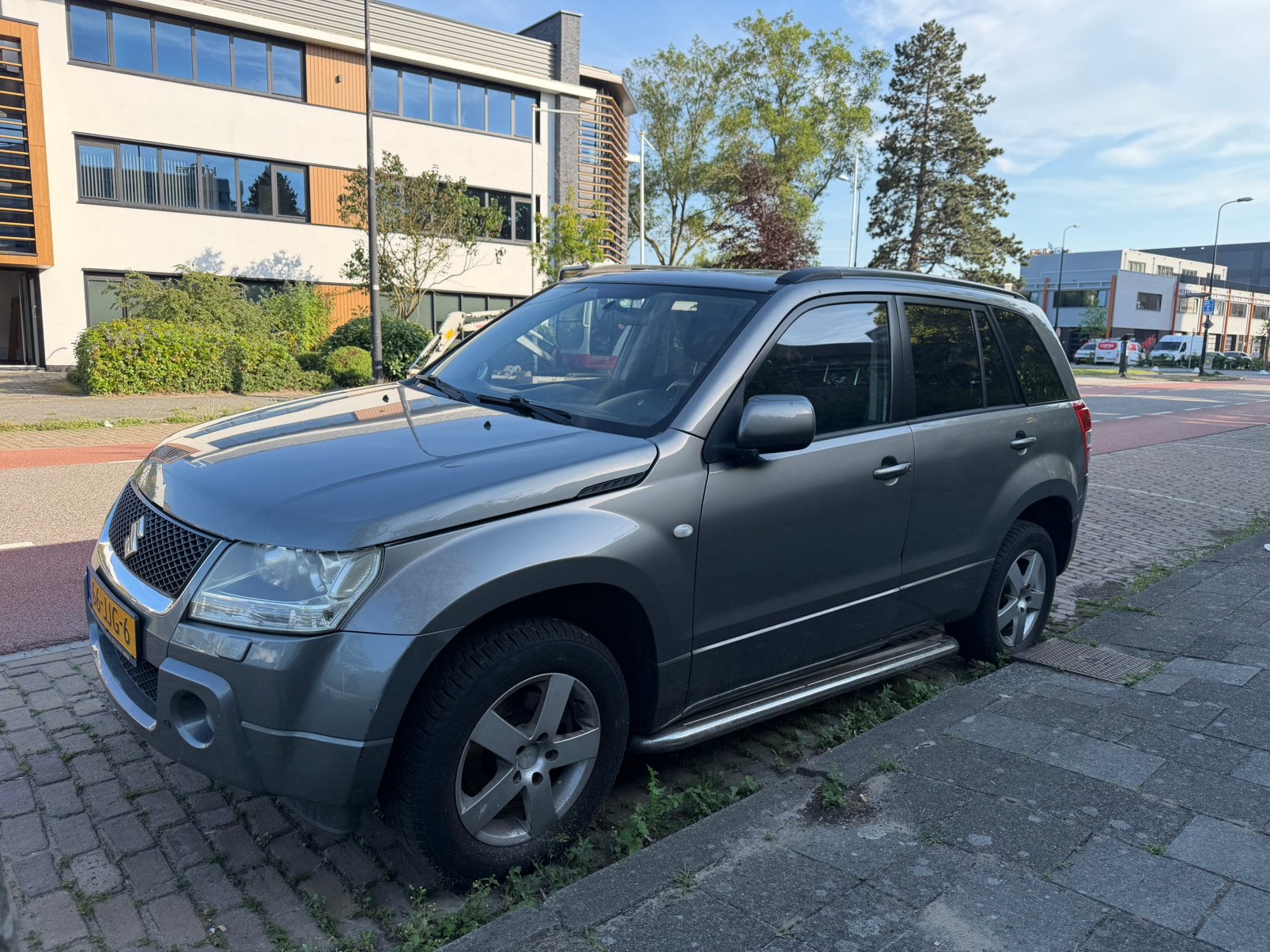 Suzuki Grand Vitara 2.0 5D AUT 2006 Grijs, Auto's, Suzuki, Particulier, Grand Vitara, Benzine, E, SUV of Terreinwagen, Automaat