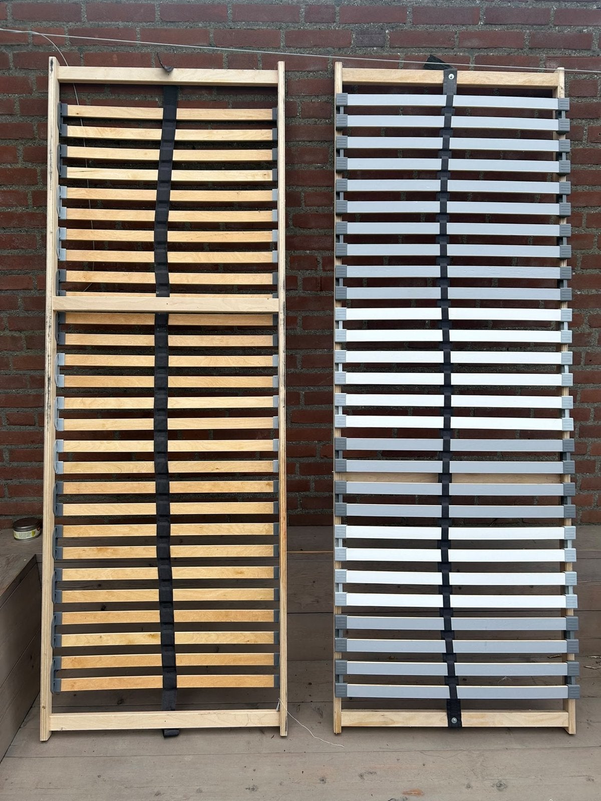 Twee lattenbodems - 70 x 200 cm, Ophalen, Gebruikt, 90 cm, Eenpersoons