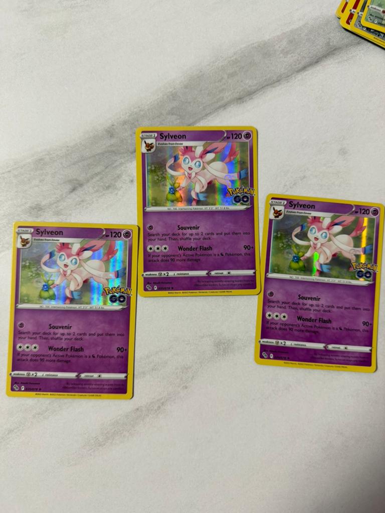 Pokemon kaart GO set Sylveon holo 3x, Ophalen of Verzenden, Zo goed als nieuw