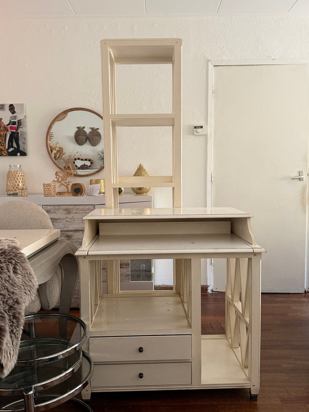 Crèmekleurig bureau met opzetkast - zo goed als nieuw, Huis en Inrichting, 200 cm of meer, Zo goed als nieuw, Met lade(s), 25 tot 50 cm