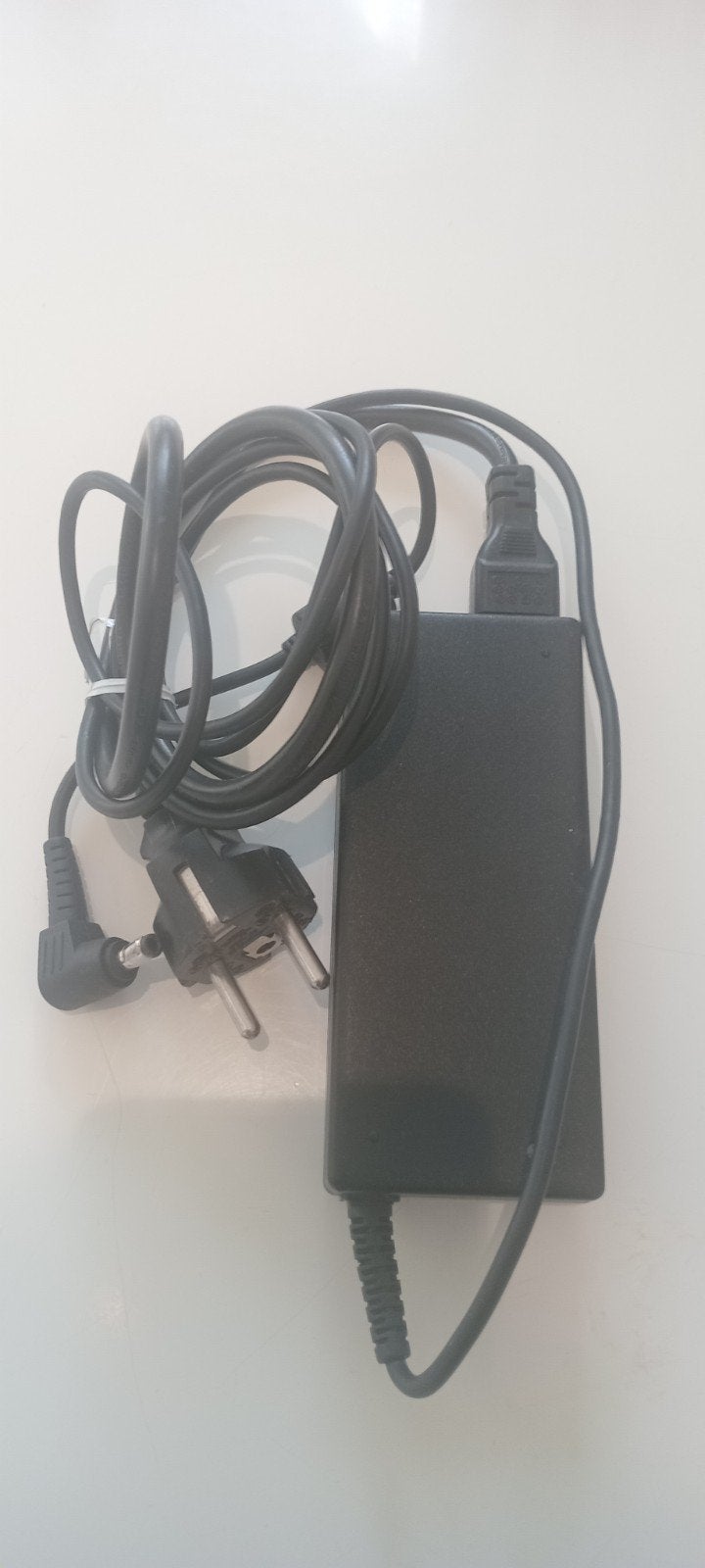 Asus laptop oplader, Computers en Software, Ophalen of Verzenden