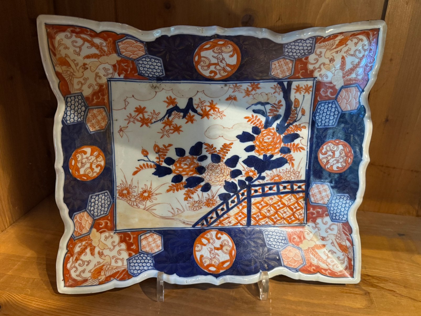 Imari schotel, Ophalen