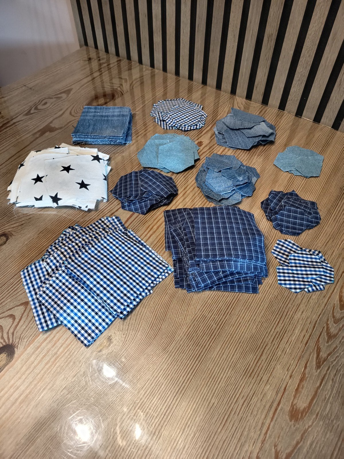 490 patchwork lapjes, Hobby en Vrije tijd, Stoffen en Lappen, Overige kleuren, Nieuw, Ophalen of Verzenden, 30 tot 120 cm