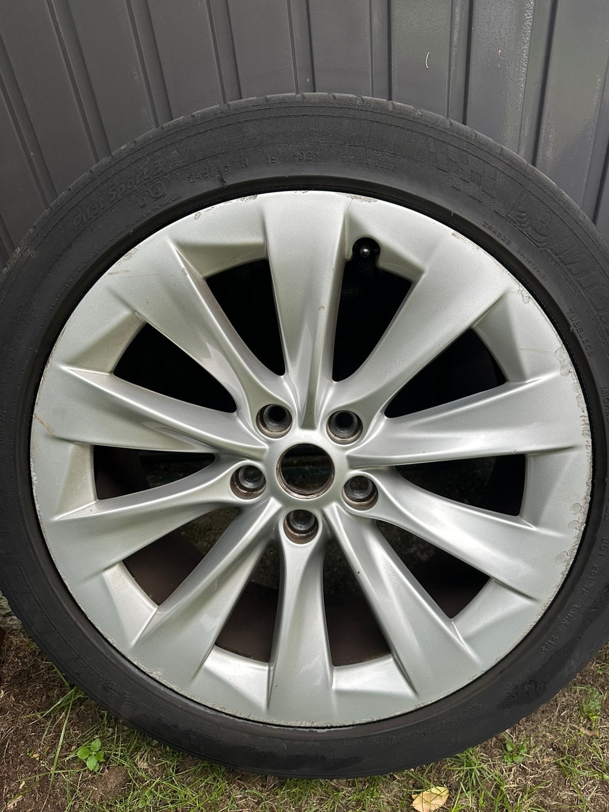 Foto 6 van Originele Tesla Velgen 19 inch model S
