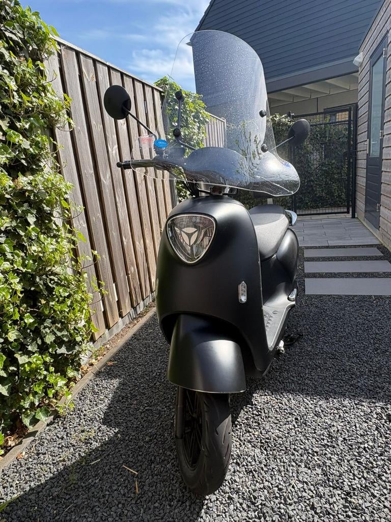 Yadea M6L Elektrische Scooter - Zwart (47 km/u), Overige merken, Elektrisch, Ophalen of Verzenden, Zo goed als nieuw