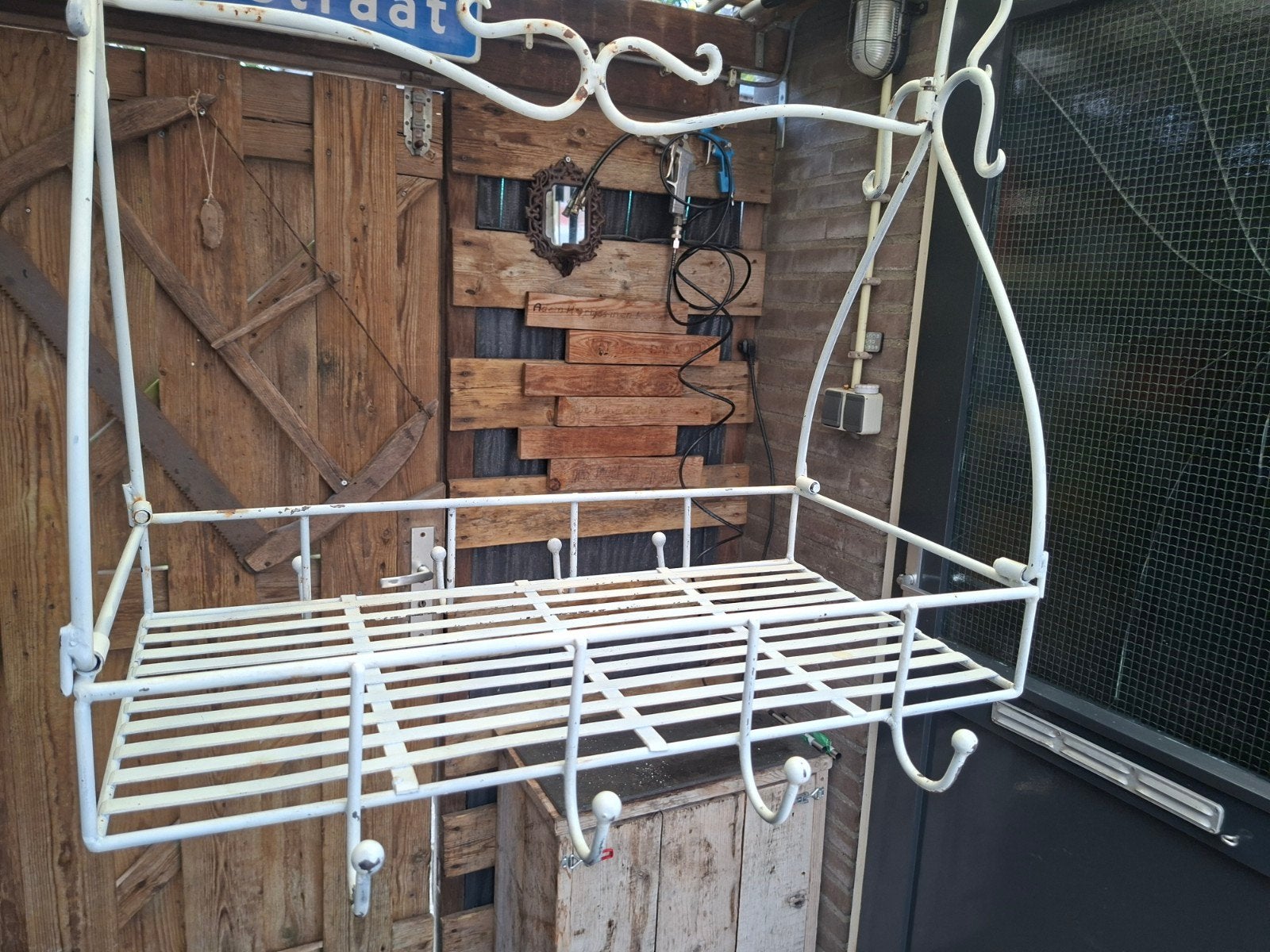 Wit metalen pannenrek / kruidenrek / kopjesrek, Ophalen of Verzenden, Metaal, Wit, Overige typen