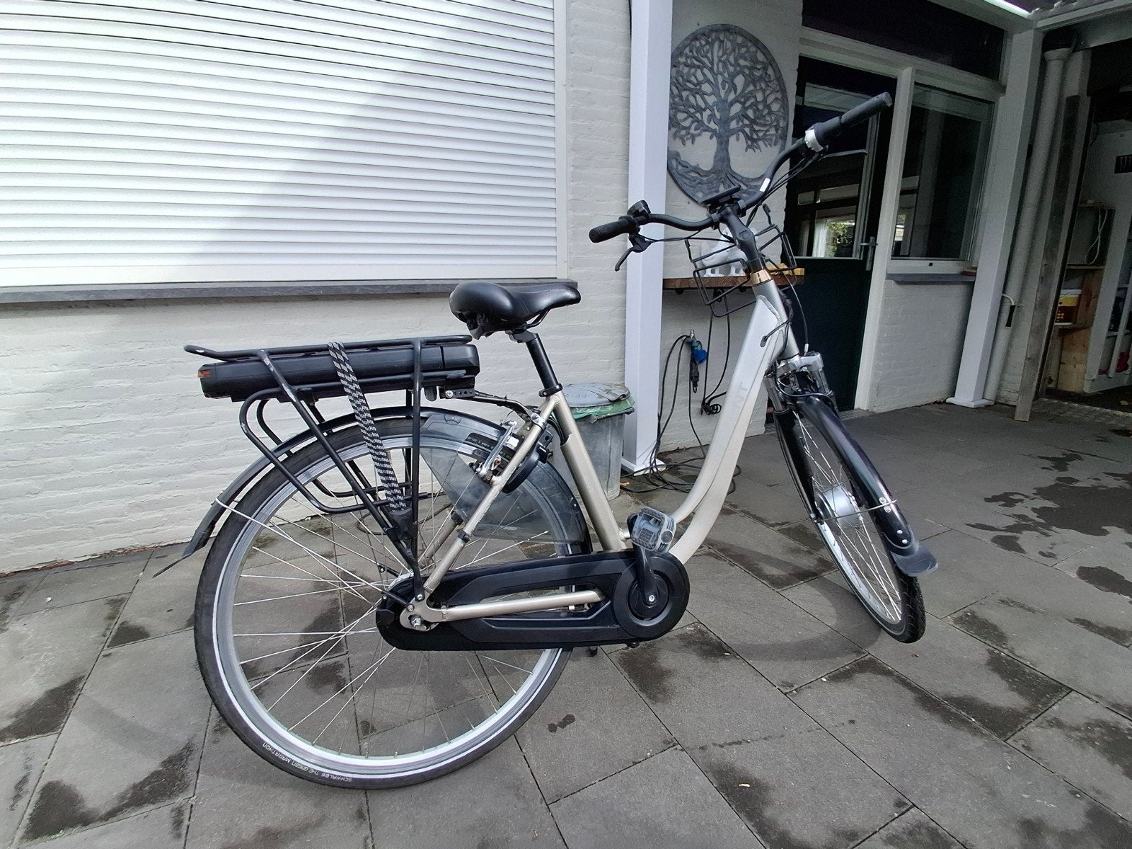 ELEKTRISCHE DAMES FIETS, Fietsen en Brommers, Ophalen, Zo goed als nieuw, Overige merken