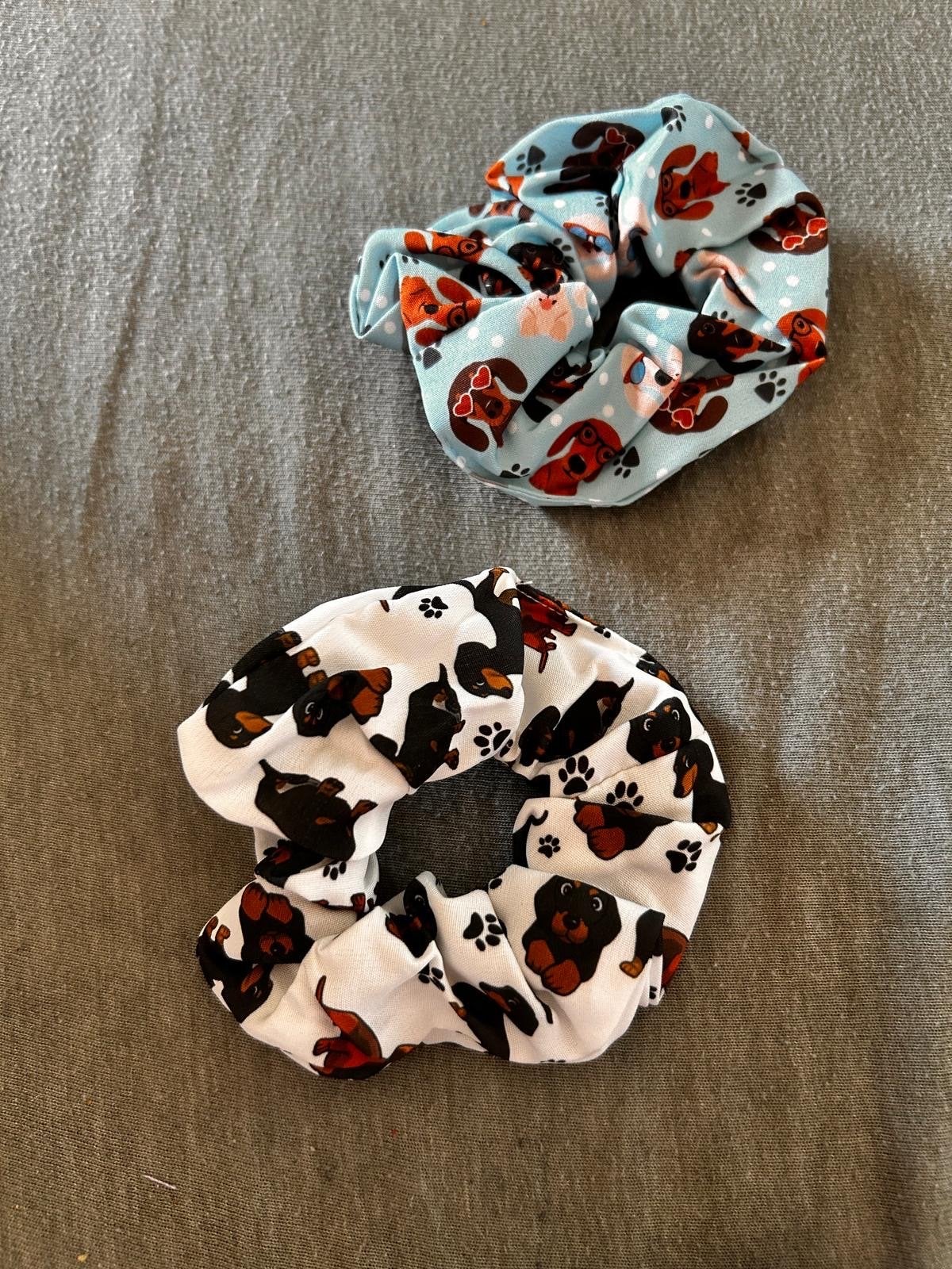 Leuke Scrunchies met Teckel Print - Set van 2, Ophalen of Verzenden, Nieuw, Haarspeld
