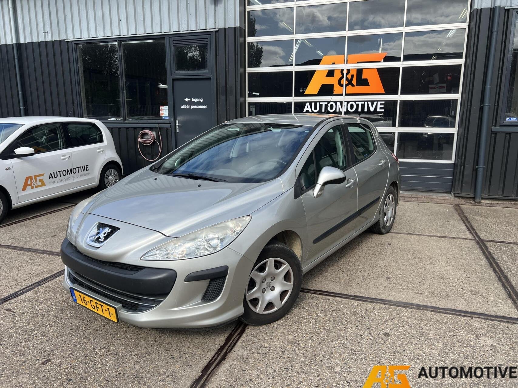 Peugeot 308 1.6 VTi 5DRS 2008 Grijs | Airco |, Auto's, Voorwielaandrijving, 680 kg, 4 cilinders, 1650 kg