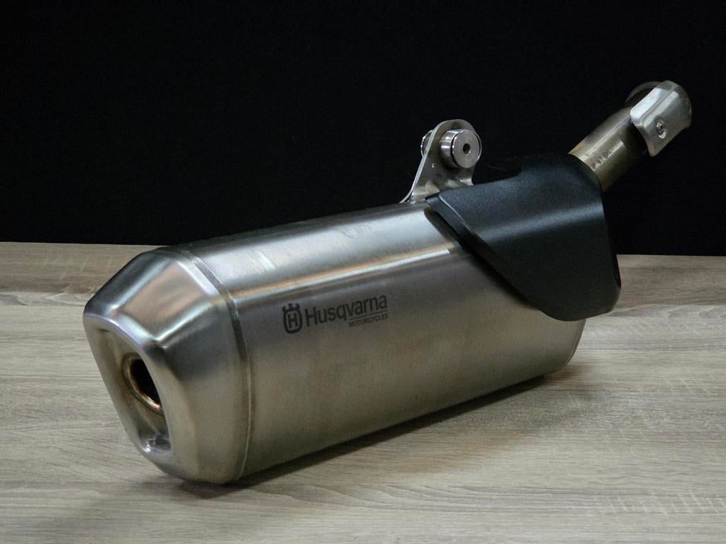 Husqvarna Norden 901 uitlaat ( KTM 790 / 890 ), Ophalen, Gebruikt, Uitlaat, Uitlaat@uitlaat.nl