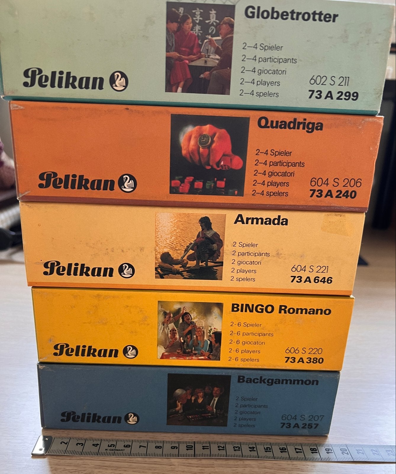 5 Pelikan bordspellen: Backgammon, Quadriga, Armada, Bingo,, Een of twee spelers, Ophalen of Verzenden, Gebruikt