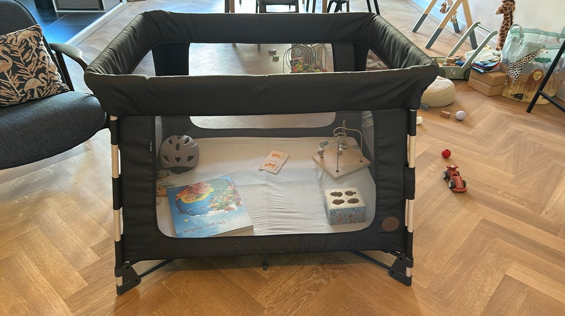 Maxi-Cosi Swift 3-in-1 campingbedje - Beyond Graphite, Ophalen, Rechthoekig