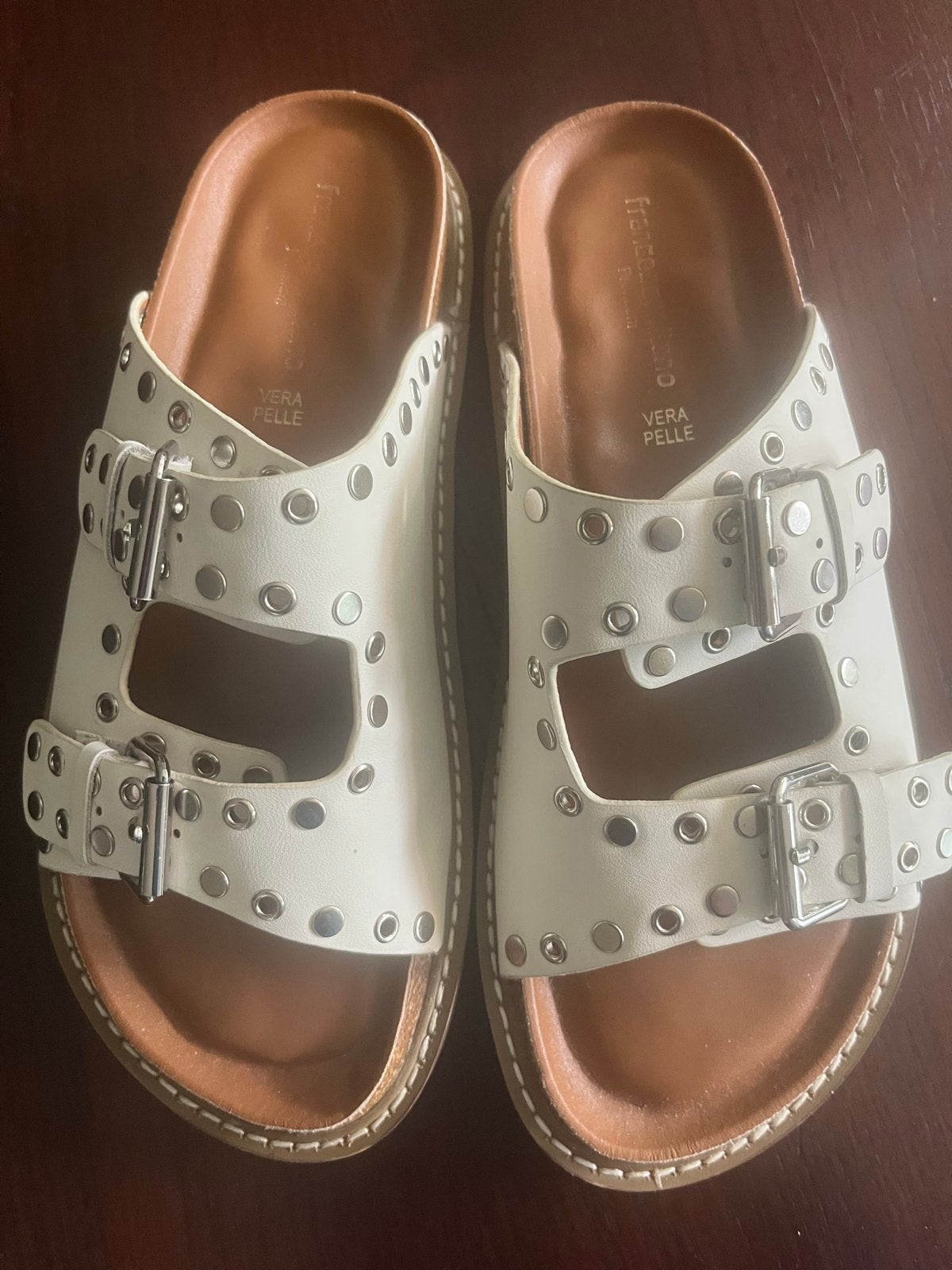 Francesco Milano Leren Sandalen met Studs, Wit, Zo goed als nieuw, Sandalen of Muiltjes, Ophalen of Verzenden