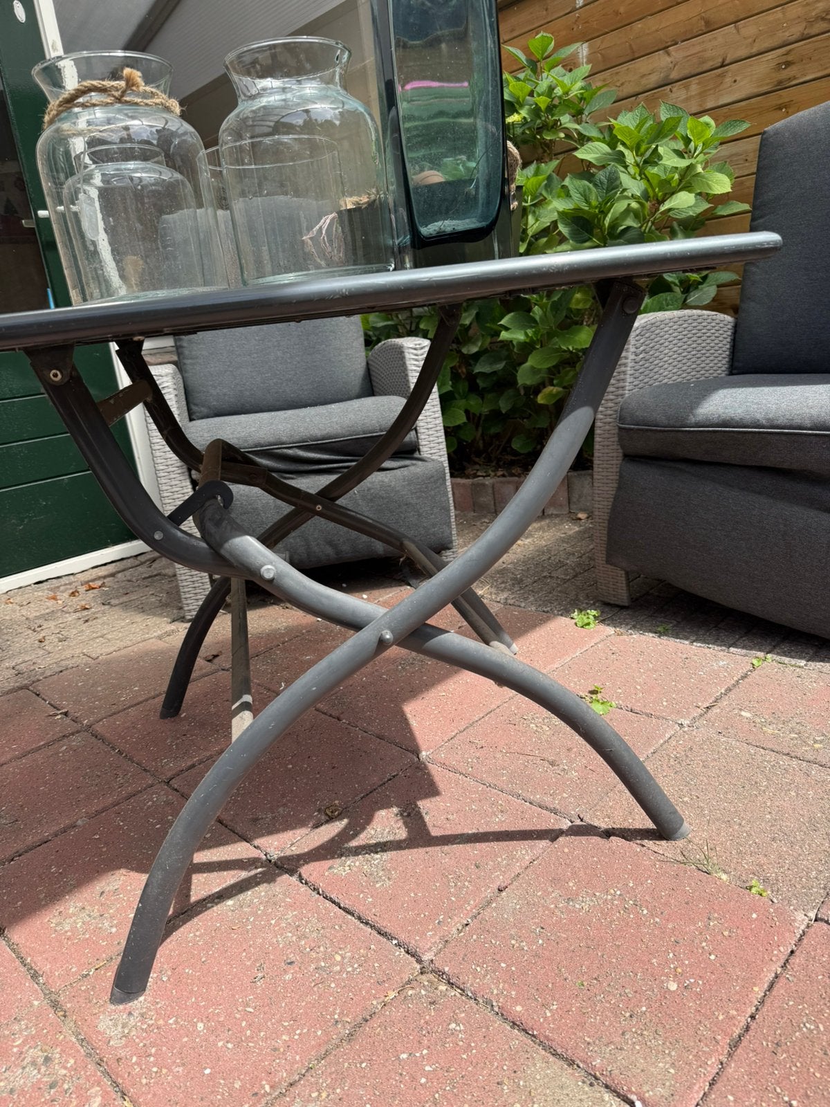 Tuintafel 80 x 80 uiterlijk 22 juni!, Tuin en Terras, Ophalen, Gebruikt, Vierkant, Overige materialen