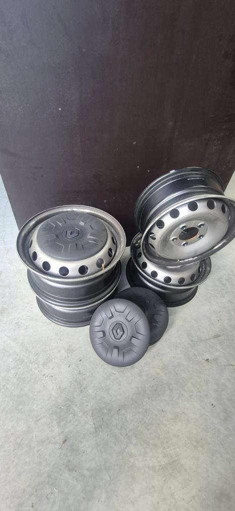 Set van 4 Renault stalen velgen 16 inch met wieldoppen, Ophalen, Gebruikt, Velg(en), 16 inch