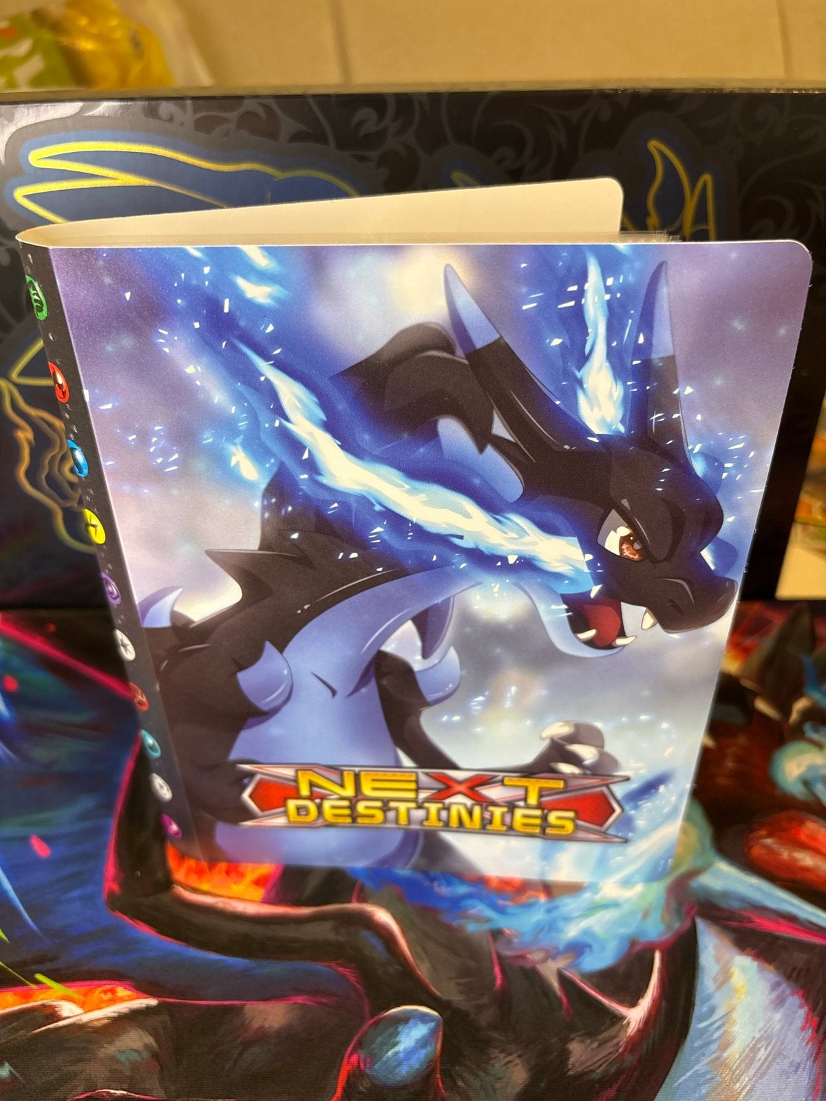Pokémon Verzamelmap 240 Kaarten - 50+ Originele Kaarten, Ophalen of Verzenden, Nieuw, Boek of Catalogus
