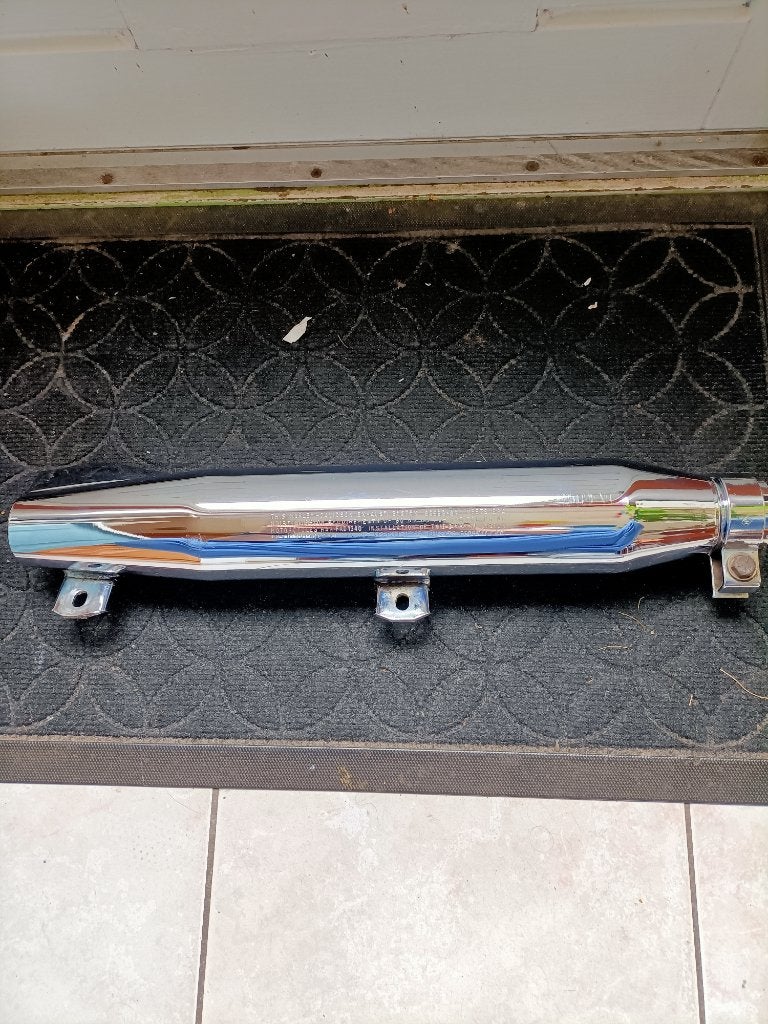 Gezocht: uitlaat dempers (no fishtail) softail heritage 1990, Motoren, Onderdelen | Harley-Davidson, Ophalen, Gebruikt