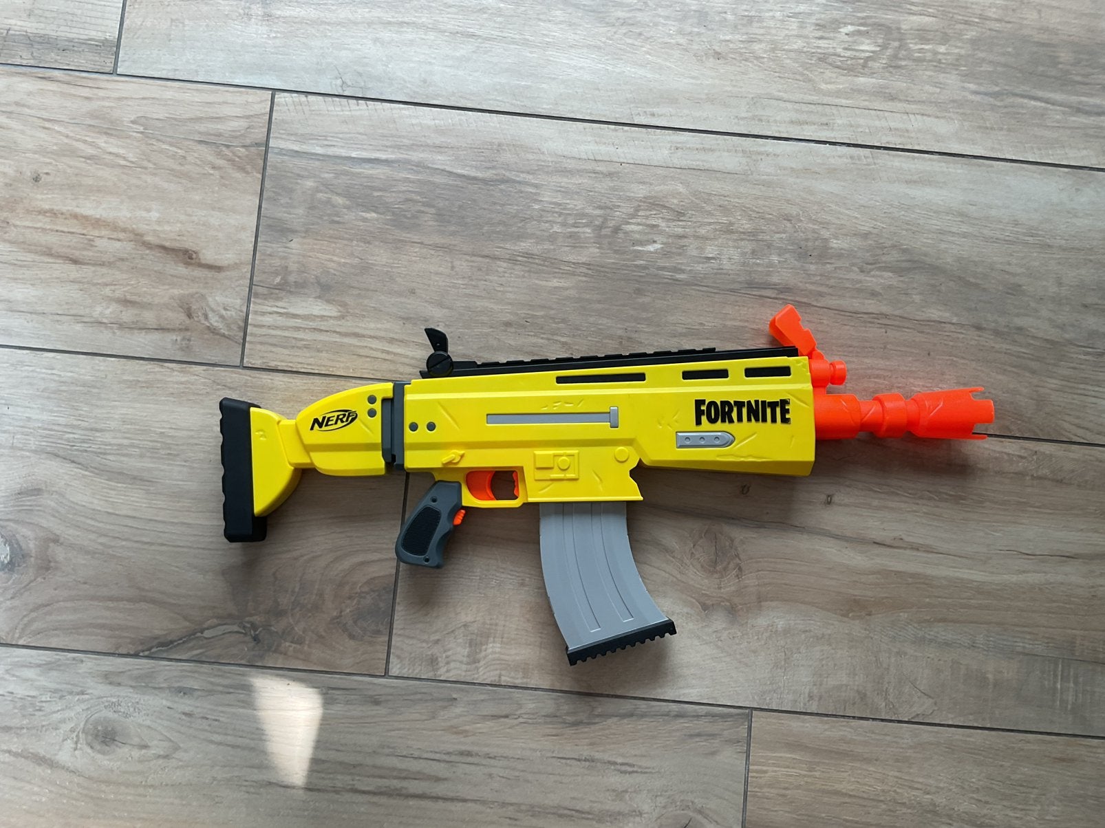 Nerf pistool Fortnite automatisch incl originele pijlen, Kinderen en Baby's, Speelgoed | Buiten | Actiespeelgoed, Ophalen of Verzenden