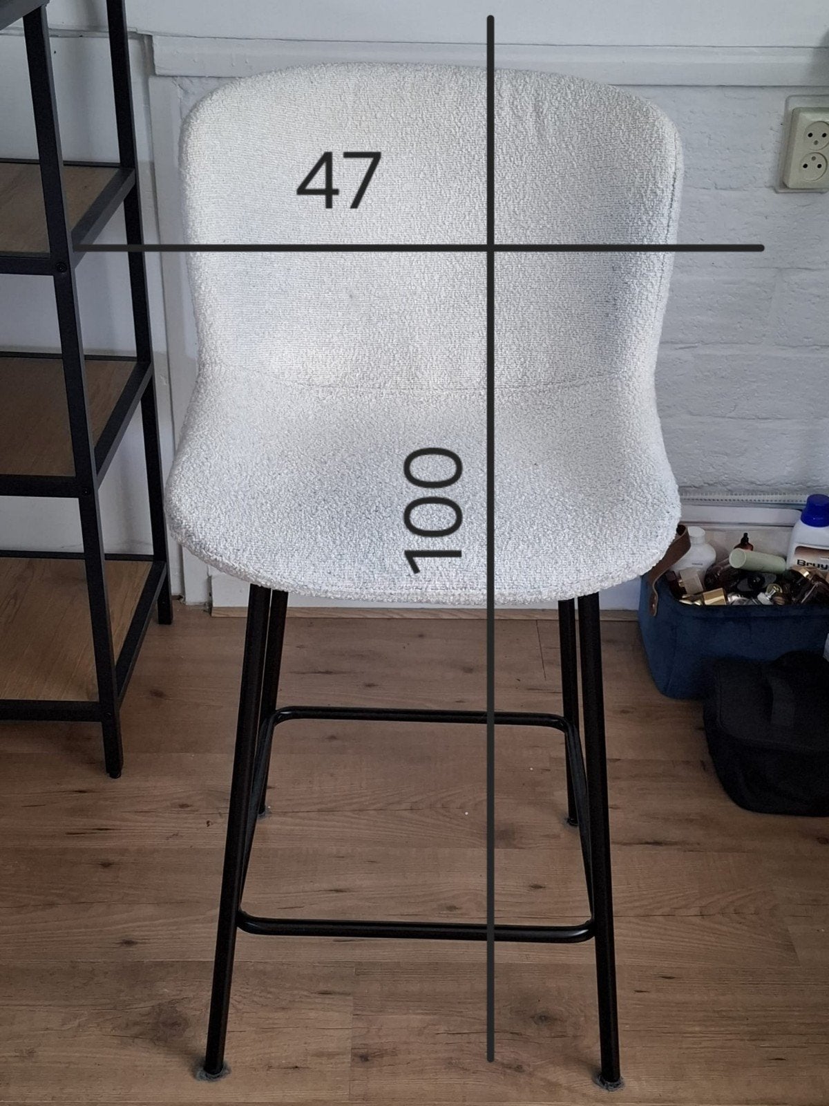 Moderne barkruk met teddy stof - 100 cm hoog, Ophalen, Zo goed als nieuw, Metaal, 90 cm of meer