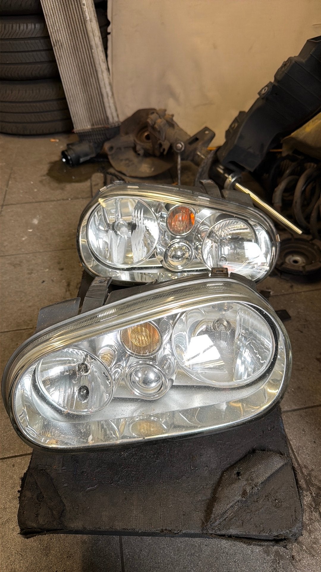 Orginele golf 4 koplampen, Ophalen of Verzenden, Gebruikt, Volkswagen