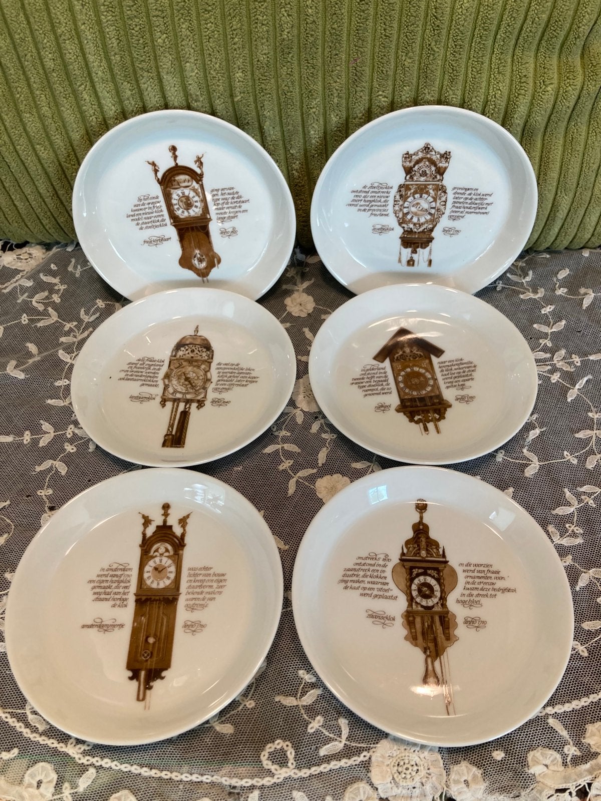 Petit Fours schaaltje klokken (310526), Huis en Inrichting, Keuken | Servies, Overige typen, Ophalen of Verzenden, Zo goed als nieuw