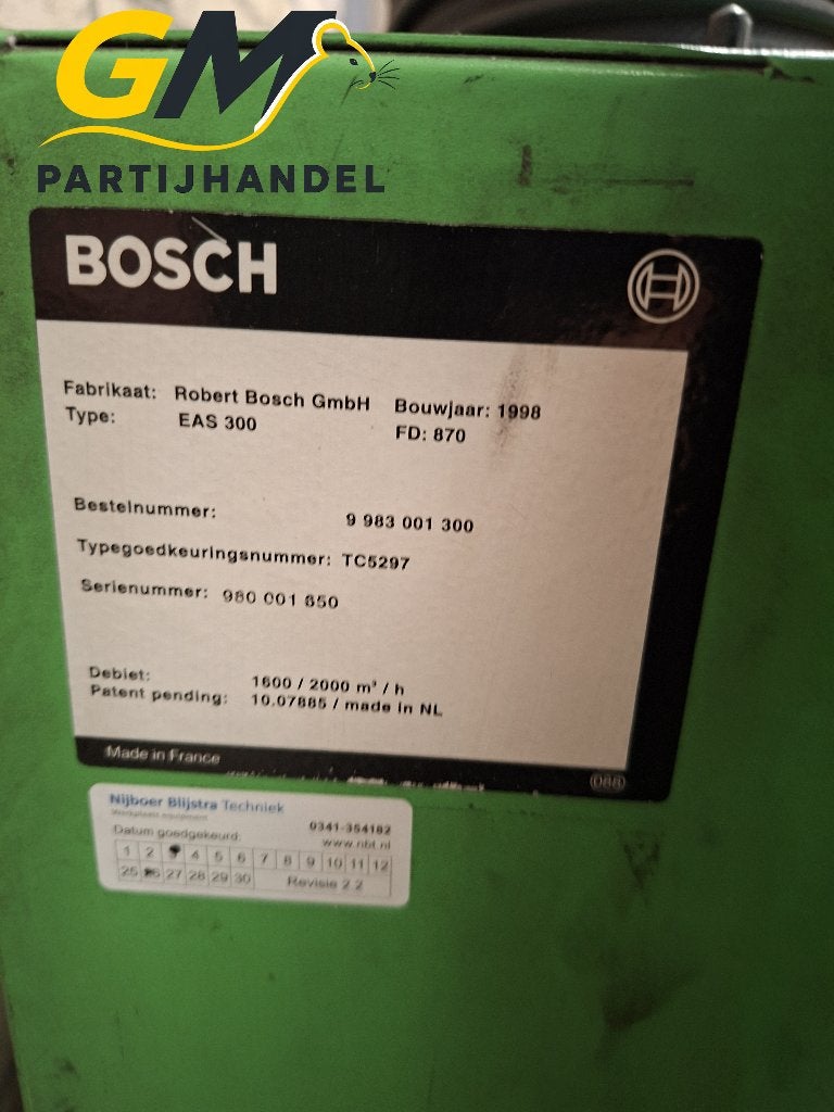 Bosch EAS 300 uitlaatgasafzuiging met slangen, Ophalen, Gebruikt