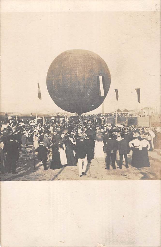 Onbekend Fotokaart Oplaten luchtballon Rotterdam ? 1900, Ophalen of Verzenden, Voor 1920, Ongelopen, Zuid-Holland