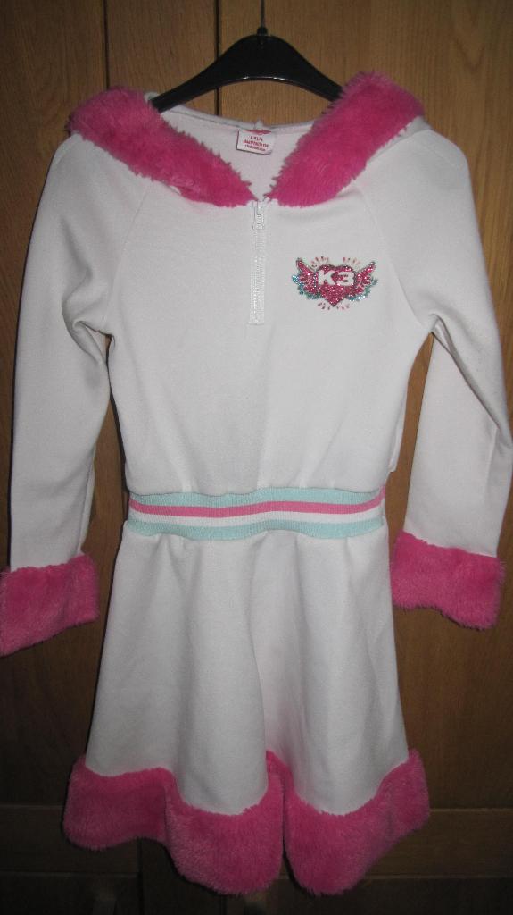K3 jurk incl. beenwarmers maat 128., Kinderen en Baby's, Carnavalskleding en Verkleedspullen, Ophalen of Verzenden, Gebruikt, 122 t/m 128