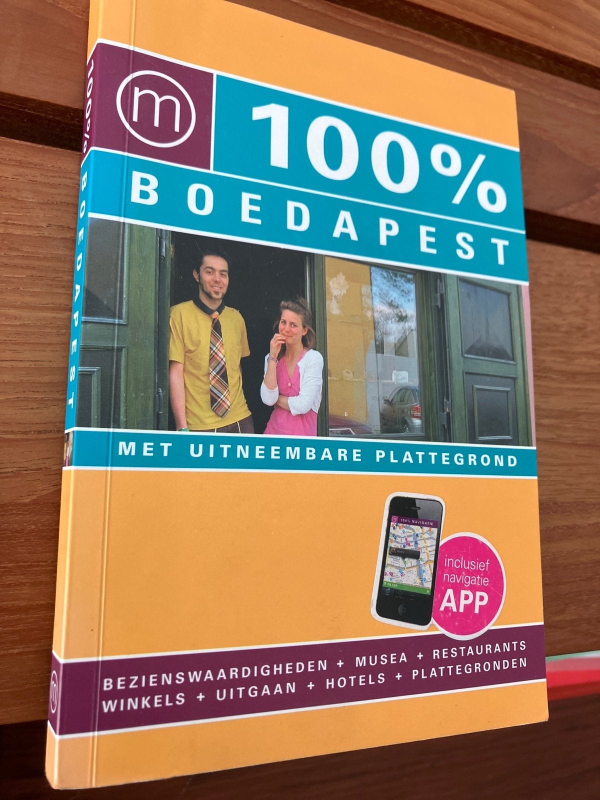 100% Boedapest Reisgids met uitneembare plattegrond, Boeken, Reisgidsen, Overige merken, Europa, Ophalen of Verzenden, Zo goed als nieuw