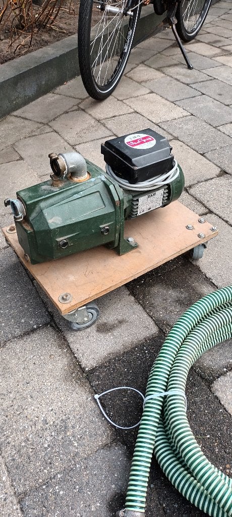 pomp water, Tuin en Terras, Waterpompen, Ophalen, Gebruikt, Elektrisch, Besproeiingspomp