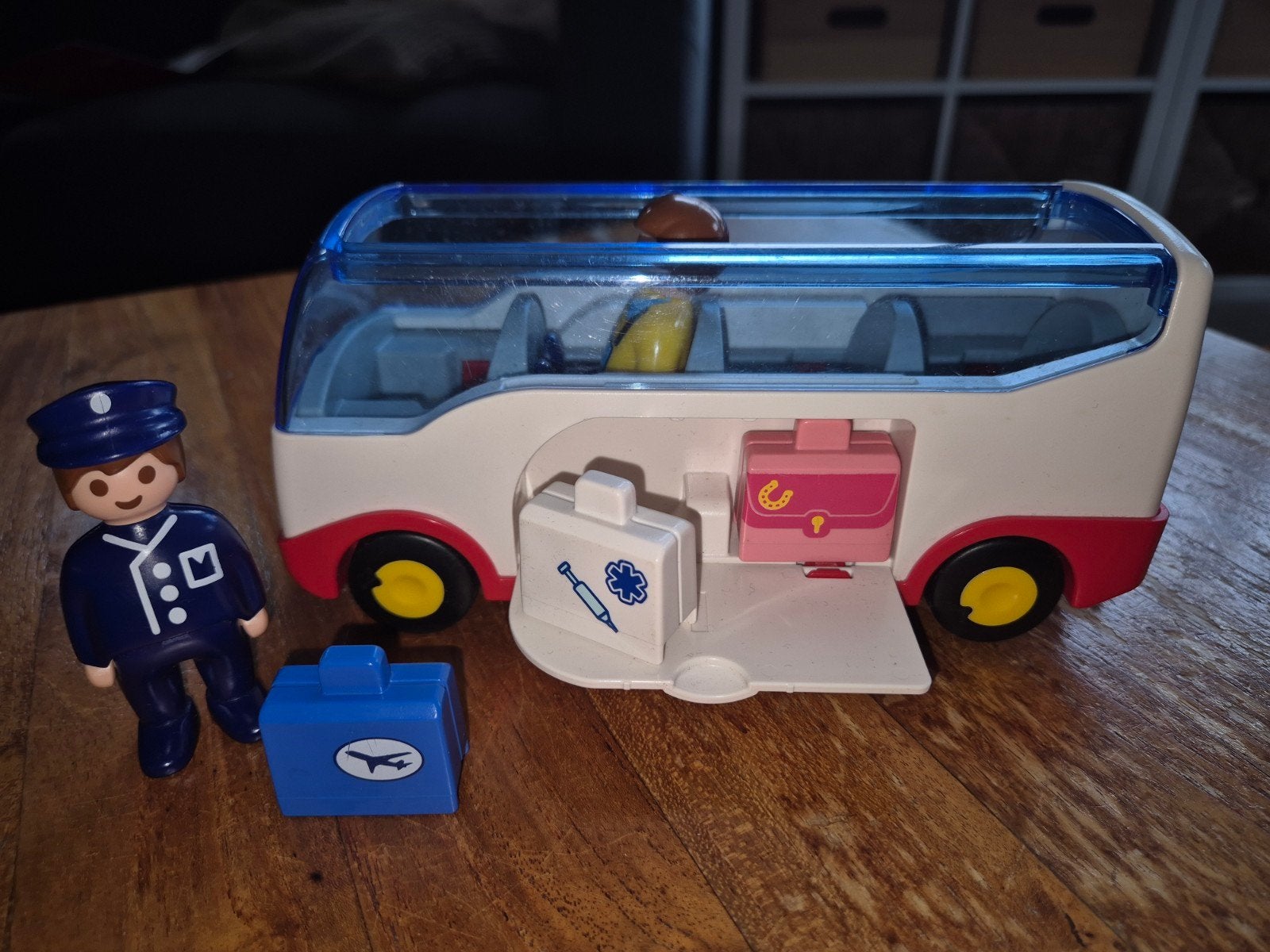 Playmobil 123 Bus met figuur en accessoires, Kinderen en Baby's, Gebruikt, Complete set, Voertuig, 1.2.3