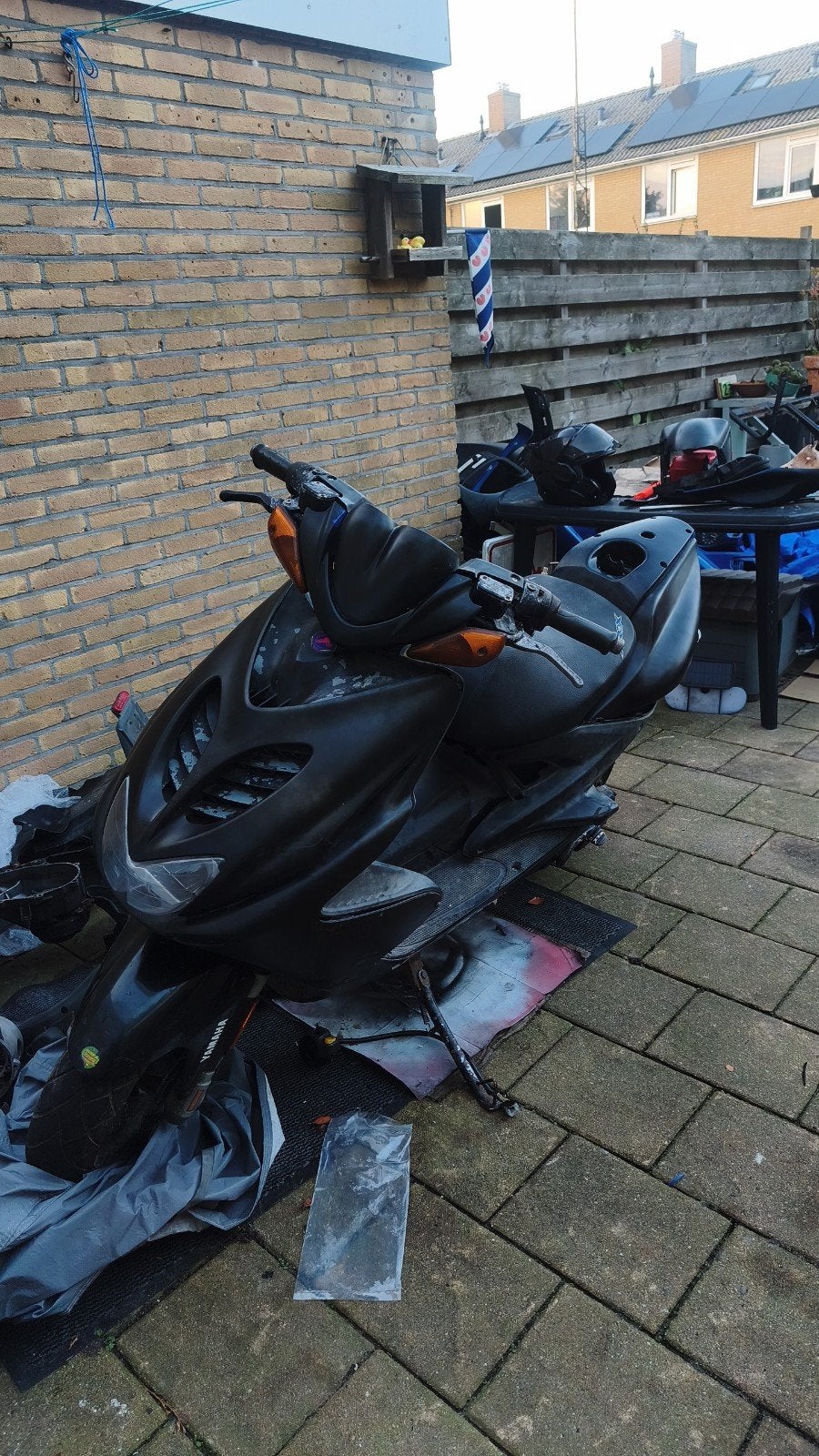 Yamaha scooter loopt, moet in elkaar gezet worden, Tweetakt, Aerox, Maximaal 45 km/u, Ophalen of Verzenden